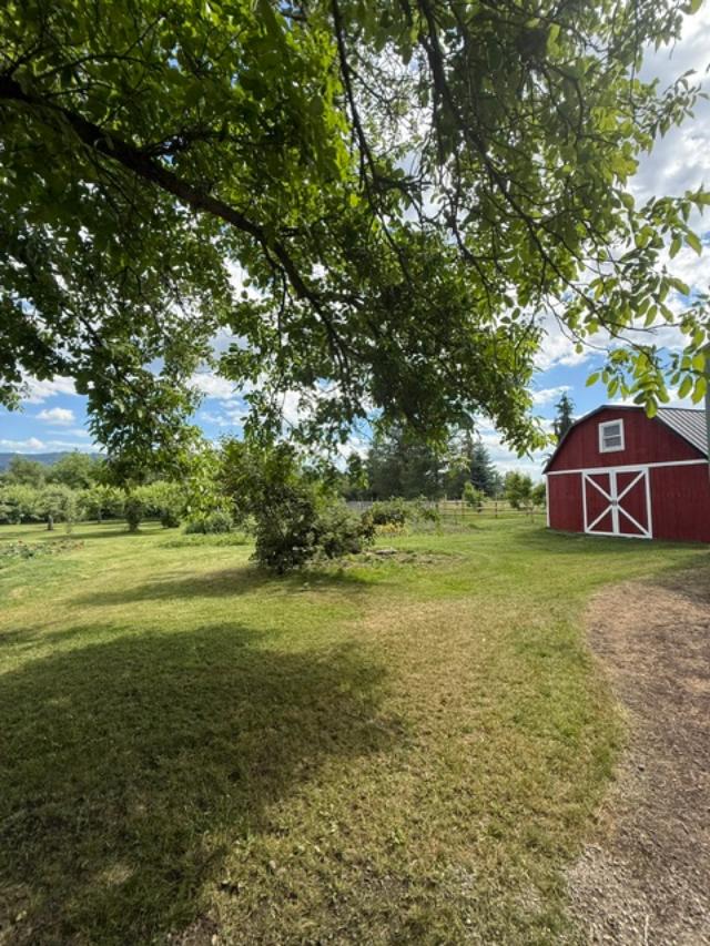 The Goldberry Hollow barn